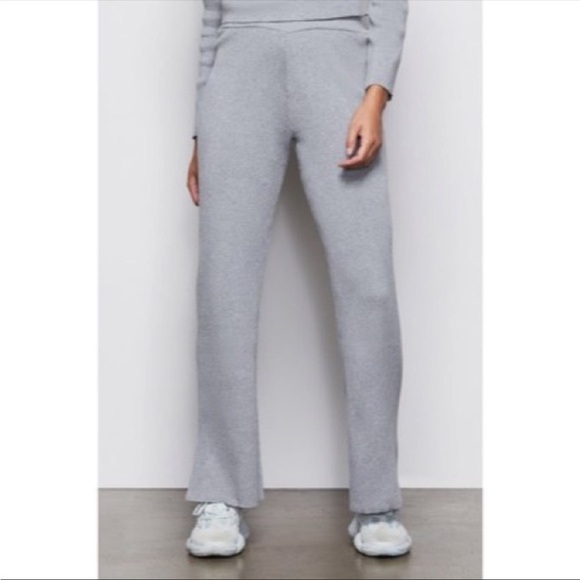 Good American - Grey Ribbed Pants - Picture 1 of 5